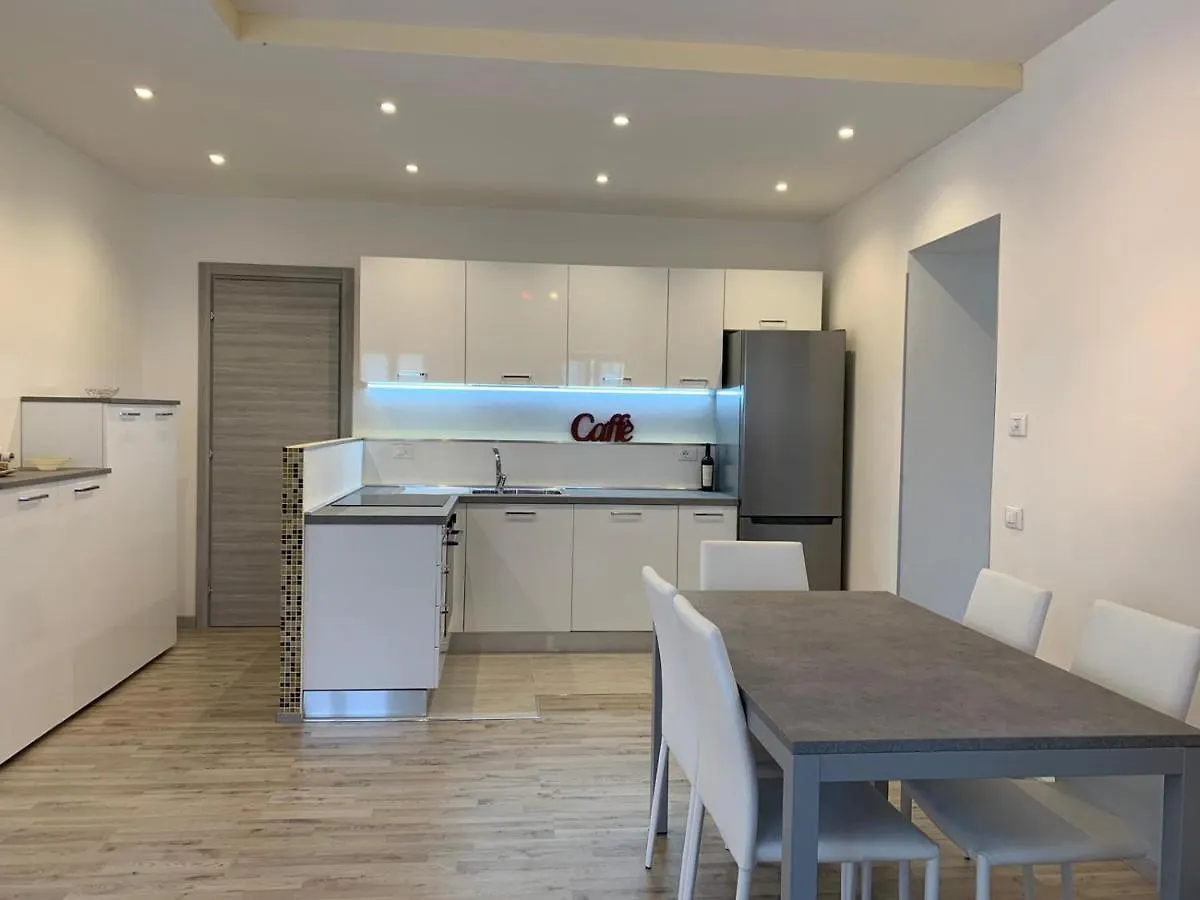 Apartamento Casa Joy Castelletto Di Brenzone